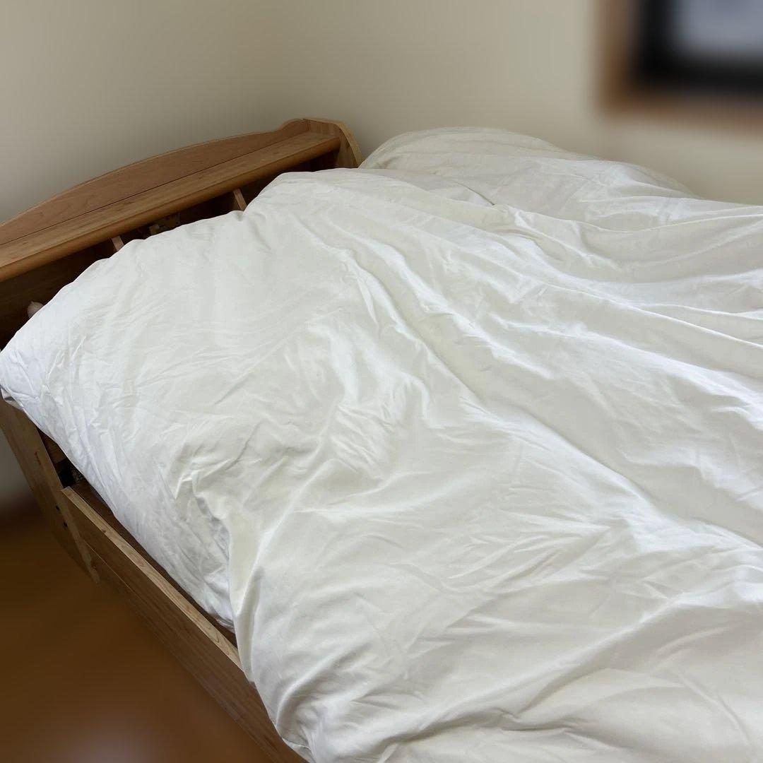 8.美品！高級羽毛かけ布団　掛け布団　ランドリークリーニング済カバーセット 付