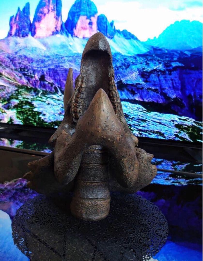 ✨大迫力✨ トリケラトプス　恐竜の化石 レプリカ ジュラシックワールド