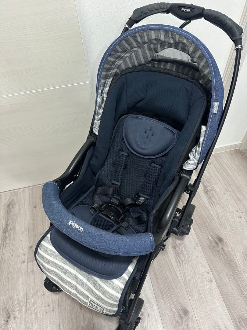 【良品】ピジョン ランフィRB0 カジュアルデニム ベビーザラス限定