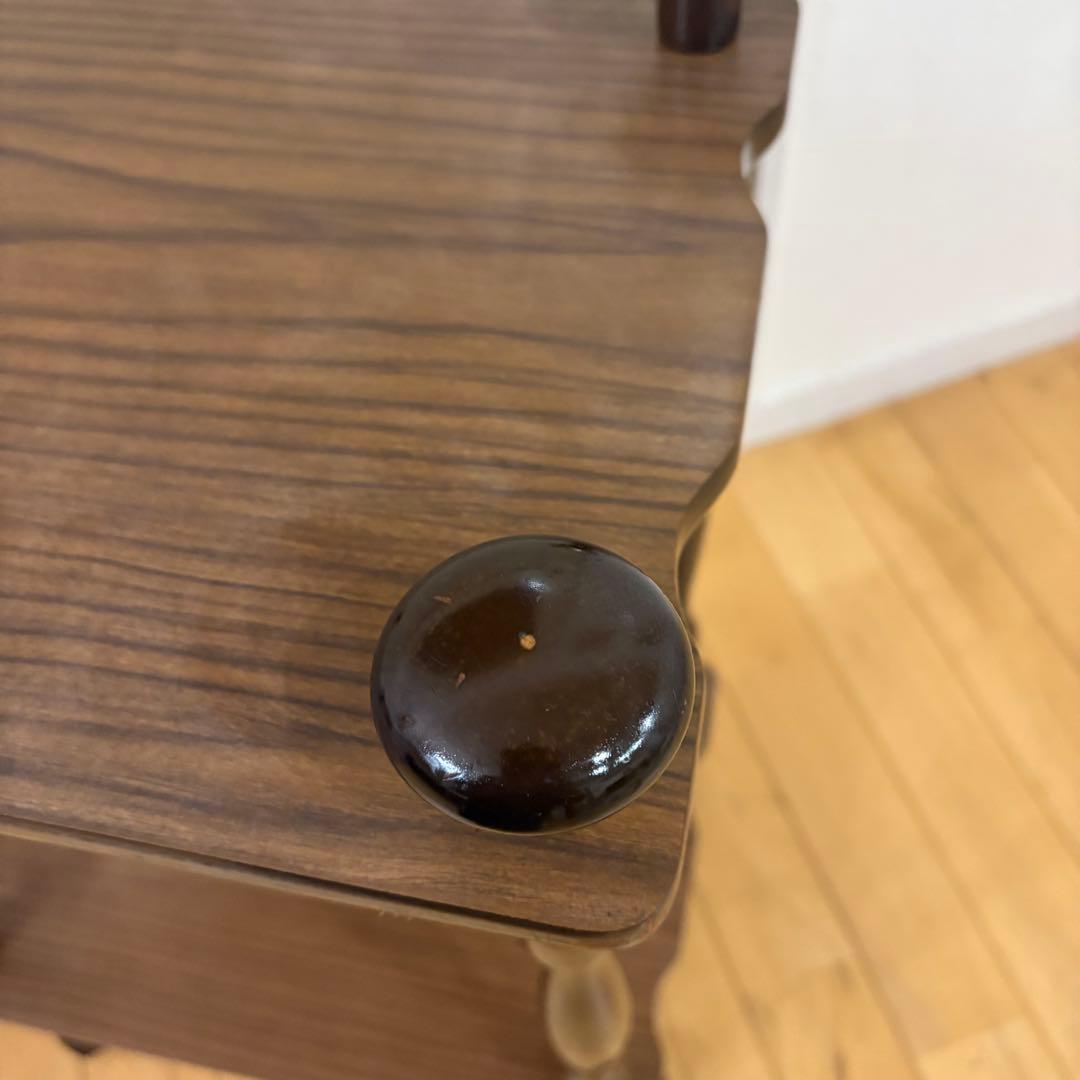 ☆昭和レトロ☆ 飾り棚　キャスター付き　アンティーク　ナジコ　ヤナカ