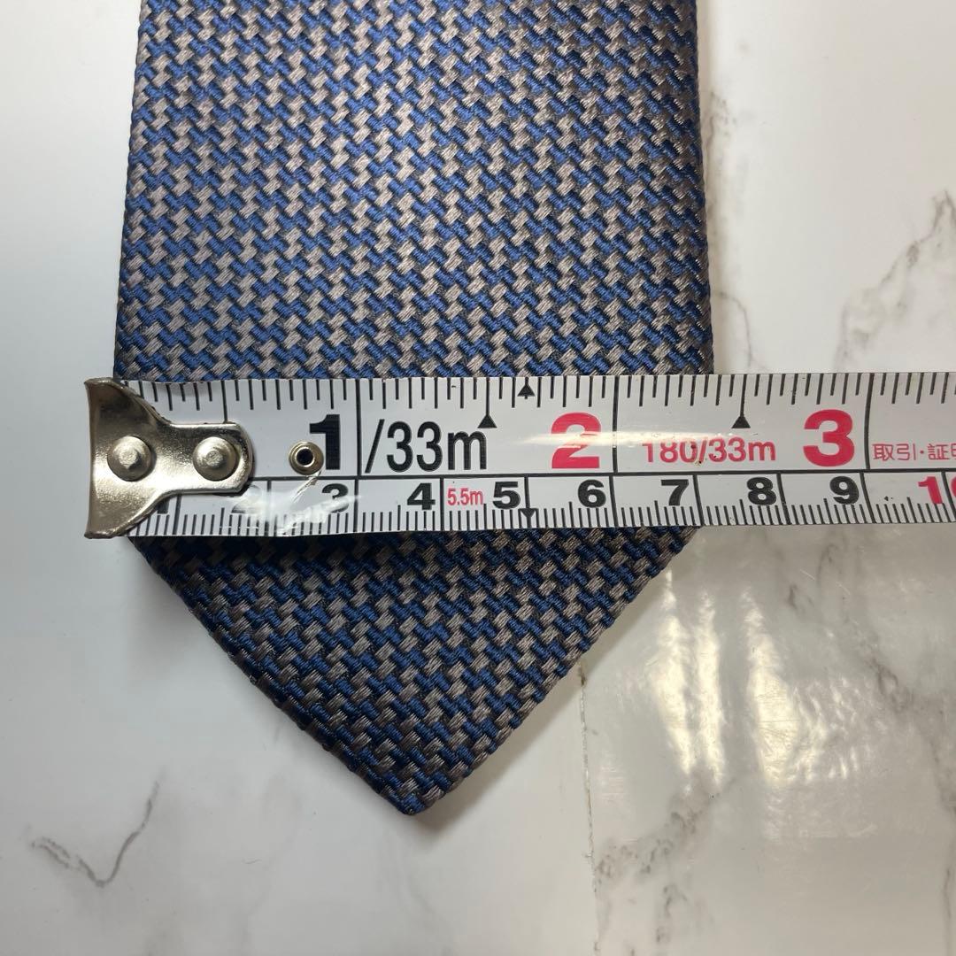 【新品未使用】ジョルジオ アルマーニ ネイビー ペイズリー柄 細身 ネクタイ