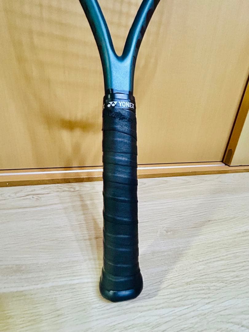 Wilson ULTRA V4.0 グリップ＆ガットあり