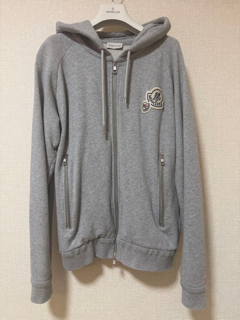 き*☆様 モンクレール MONCLER ジップアップパーカー