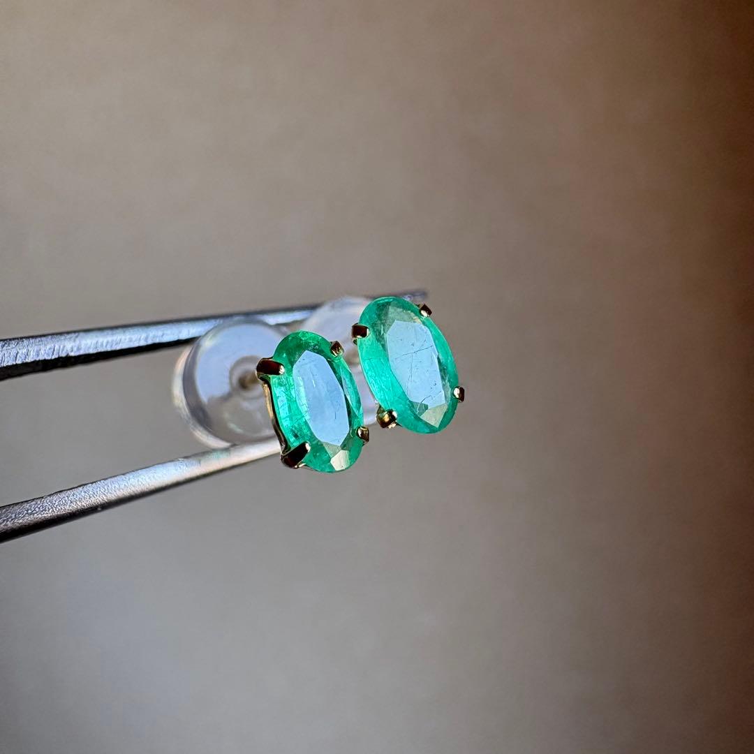 K18 コロンビア産　天然石エメラルド OVAL　18金イエローゴールド　ピアス
