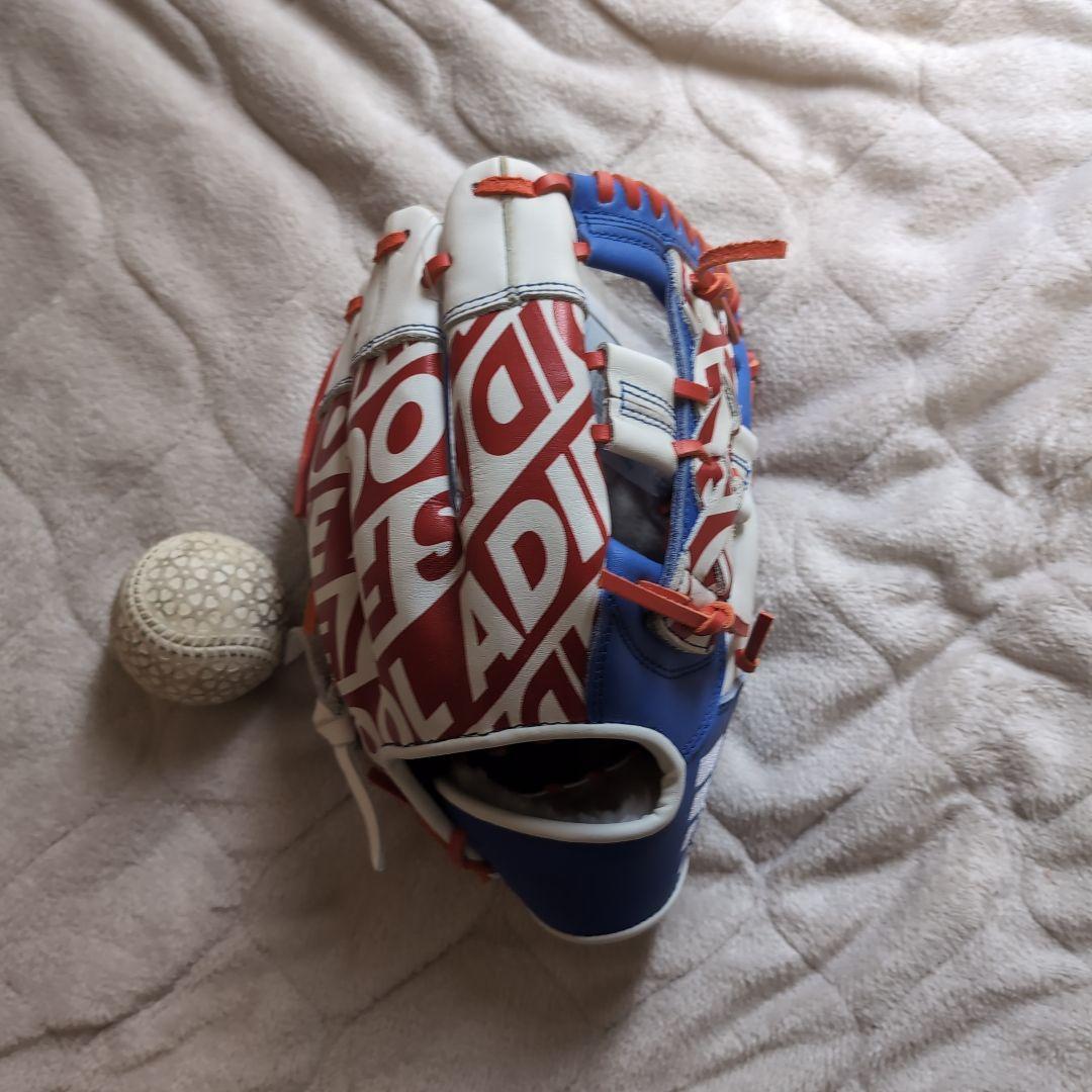 adidas 野球グローブ 青赤