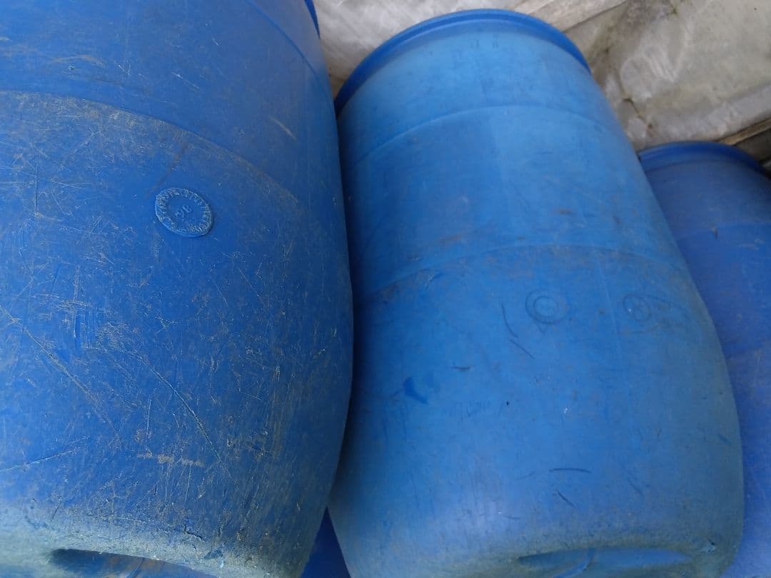 プラスチックタンク３５個まとめ売り　貯水タンク　雨水タンク　ウォータータンク