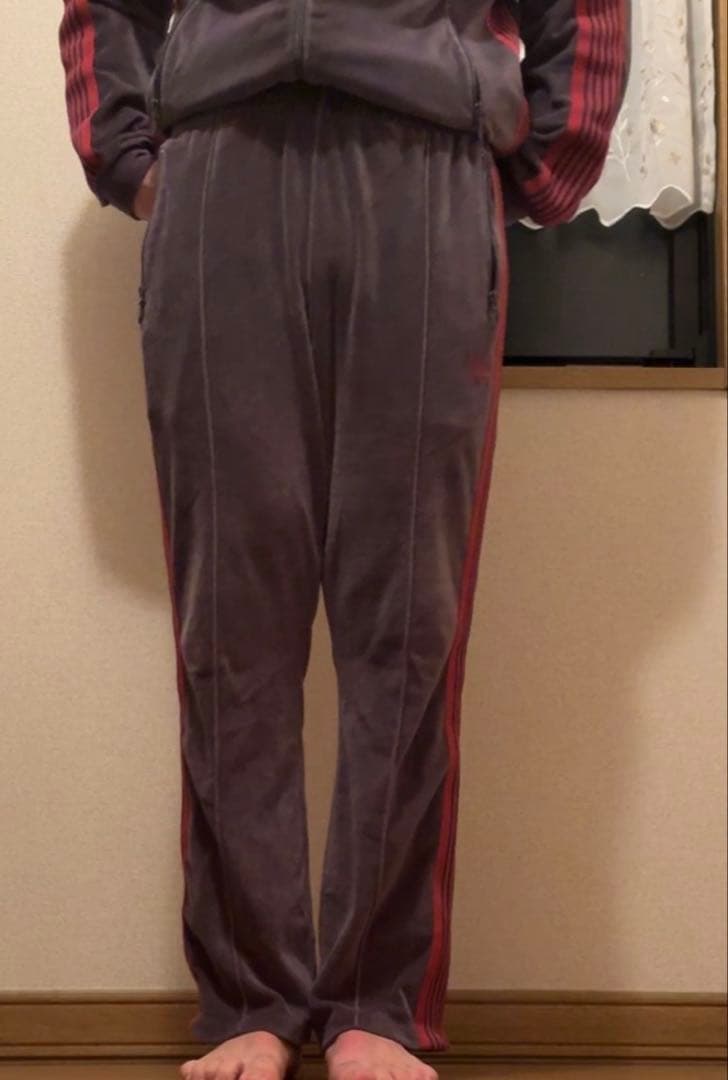 needlesベロア bark 、Watson着用