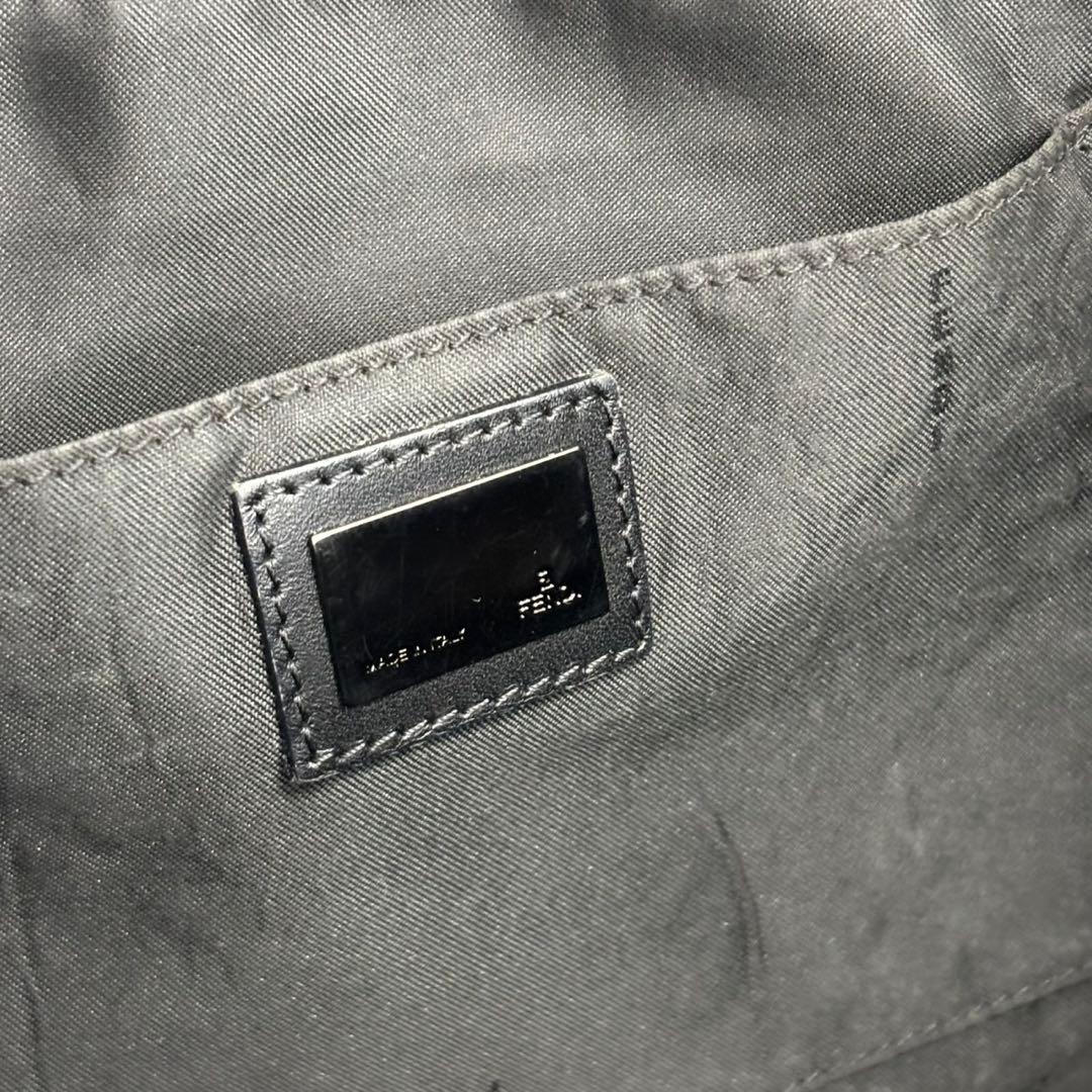 FENDI フェンディ ズッキーノ トートバッグ ブラウン E3