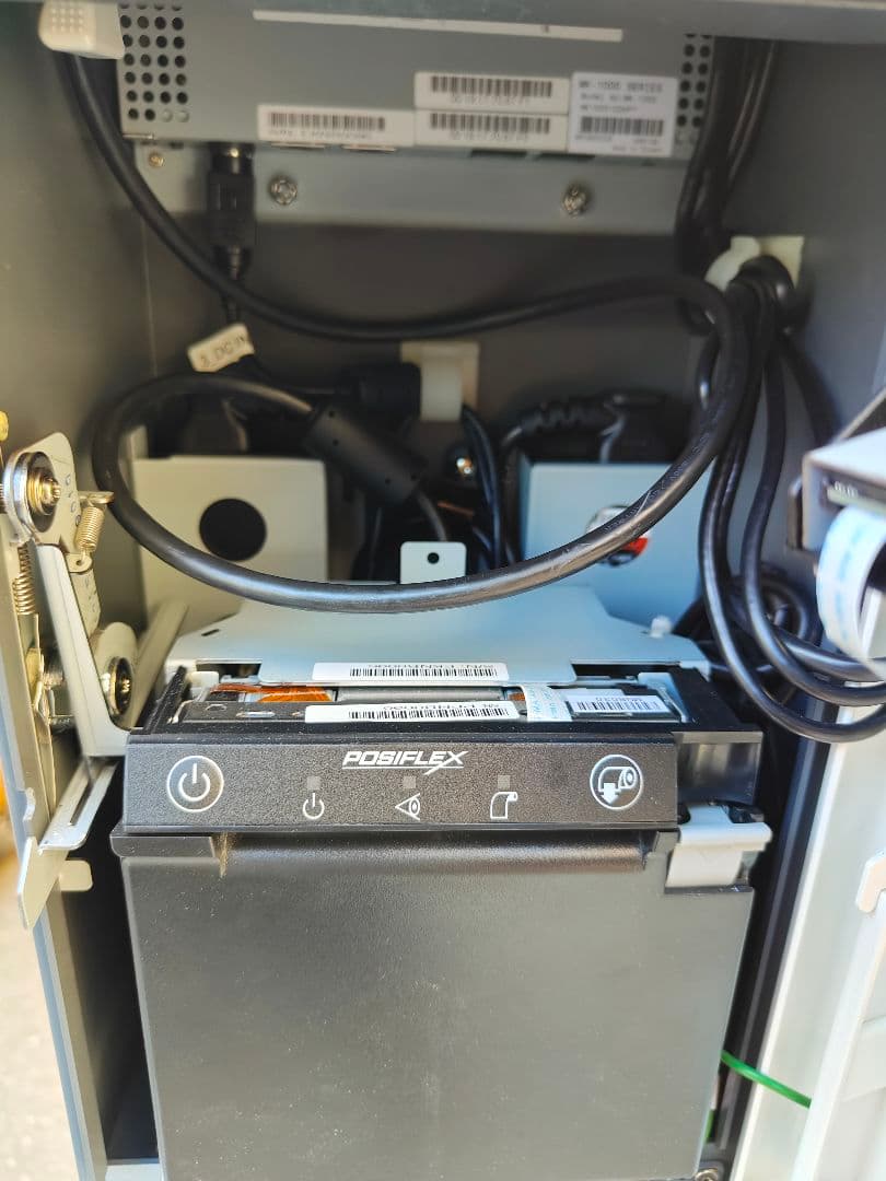 POSIFLEX EK-2110 キオスク端末