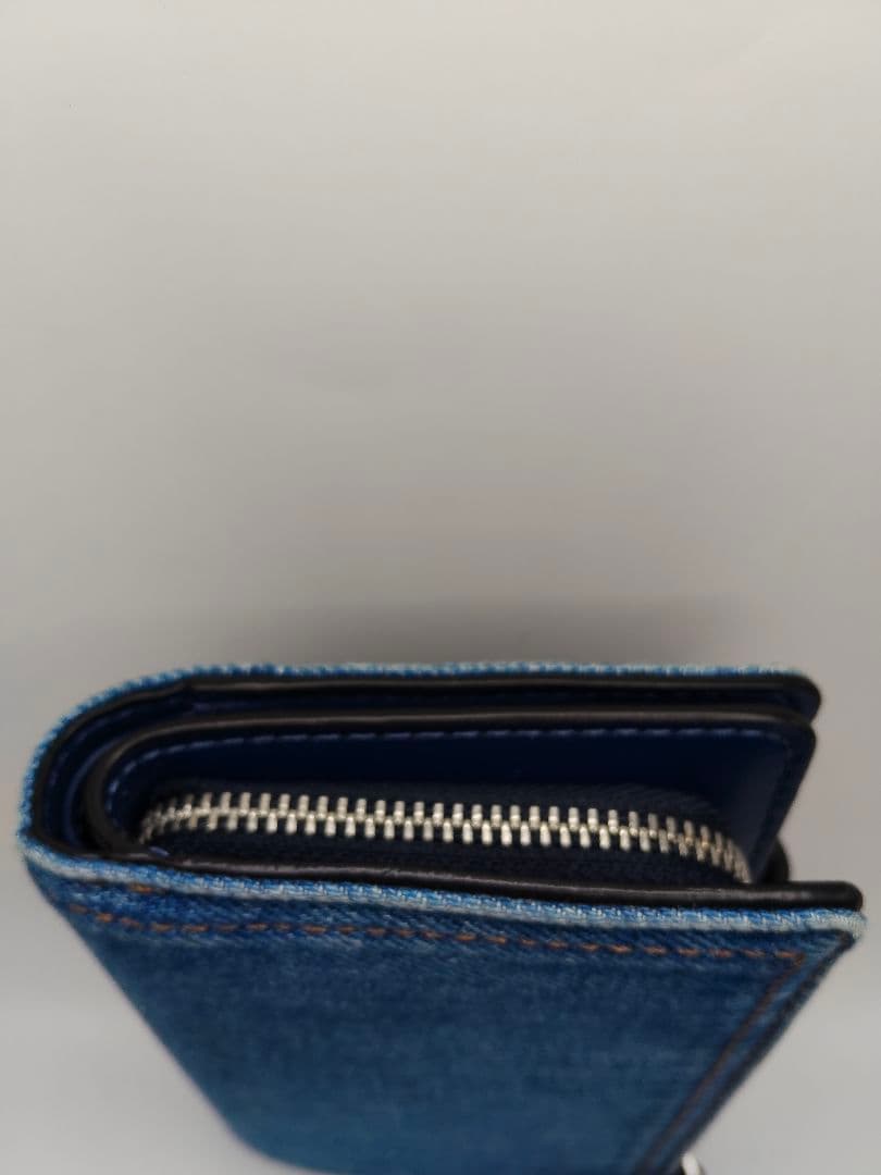 COACH　デニム　二つ折り財布