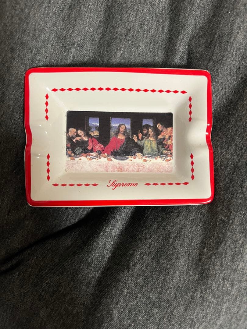 「sou」 supreme 最後の晩餐　ボックスロゴ 灰皿