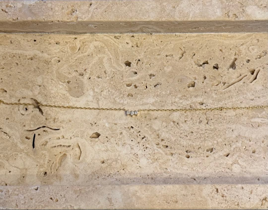 k18 金　ブレスレット　ダイヤ三粒　刻印あり