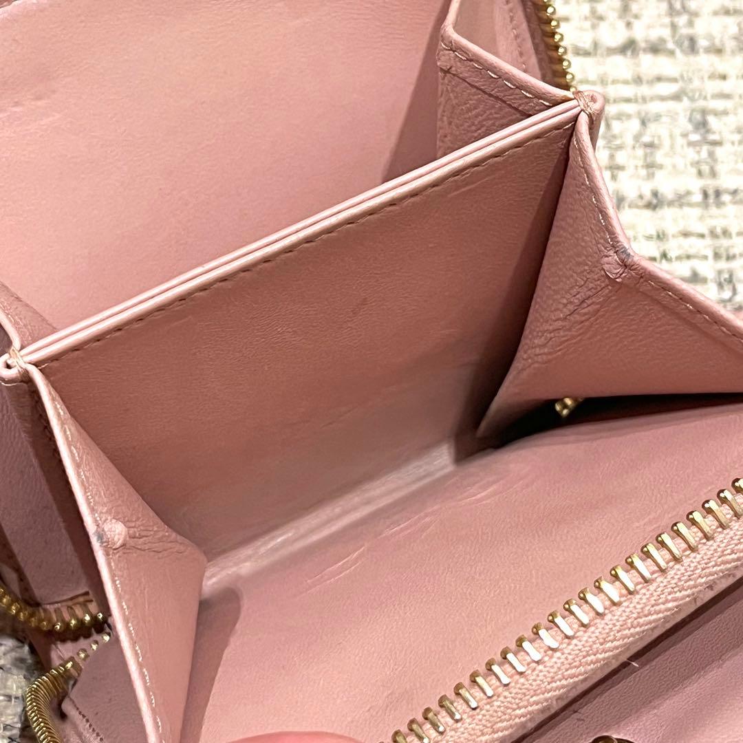 MIU MIU ミュウミュウ ピンク 編み込み レザー二つ折り財布 金ロゴ