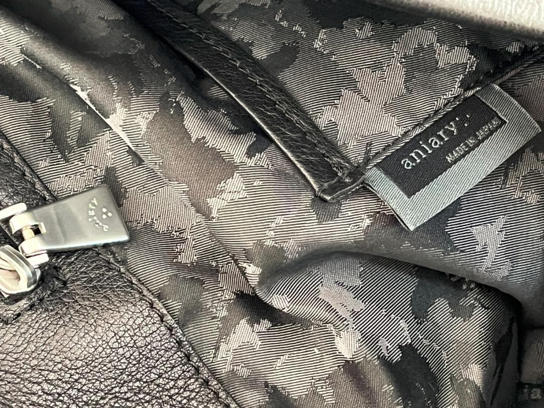 ◆aniary アニアリ レザートートバッグ シボ革 A4収納 迷彩 ビジネス