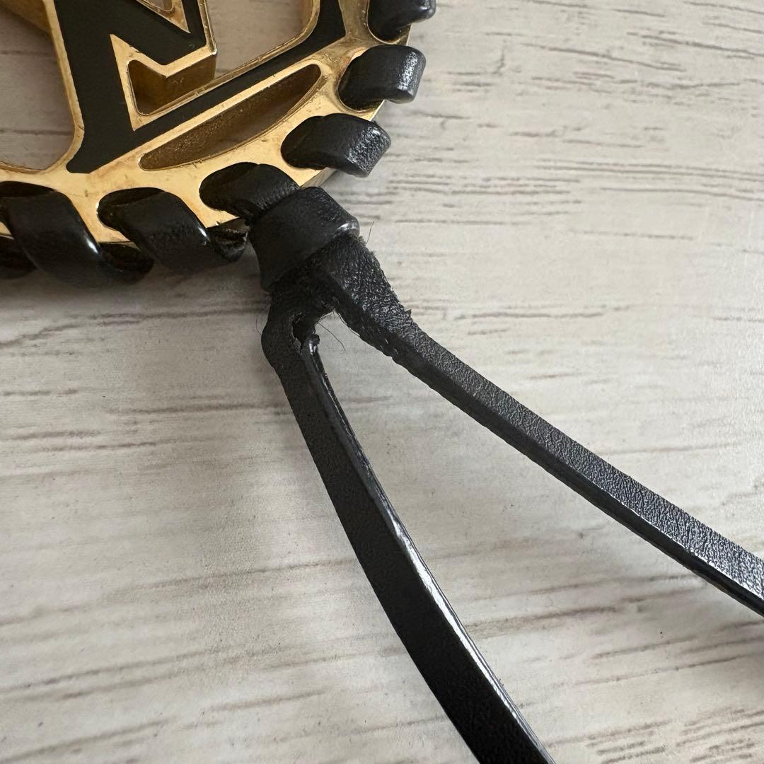 美品✨️ルイヴィトン　キーホルダー　ポルトクレベリー　M63082 モノグラム