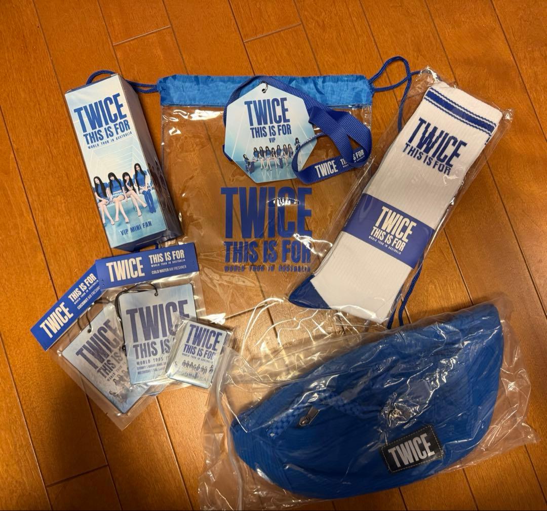 ま*ん様 TWICE オーストラリア メルボルン this is for VIP