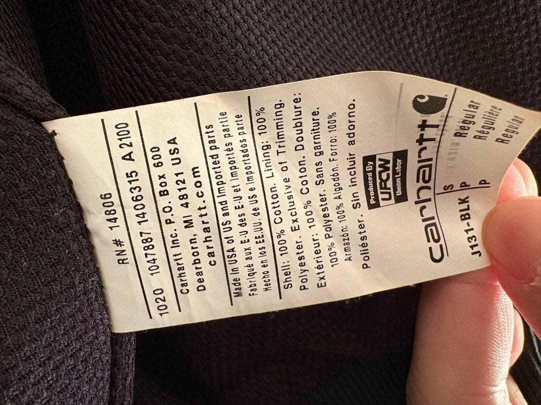 カーハート　アクティブジャケット