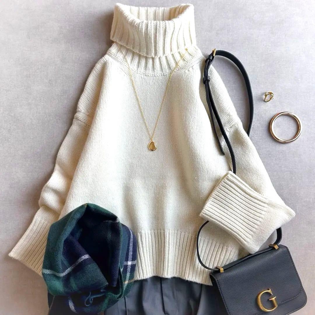 美品▲GALERIE VIE//ファインウールタートルネックプルオーバーニット