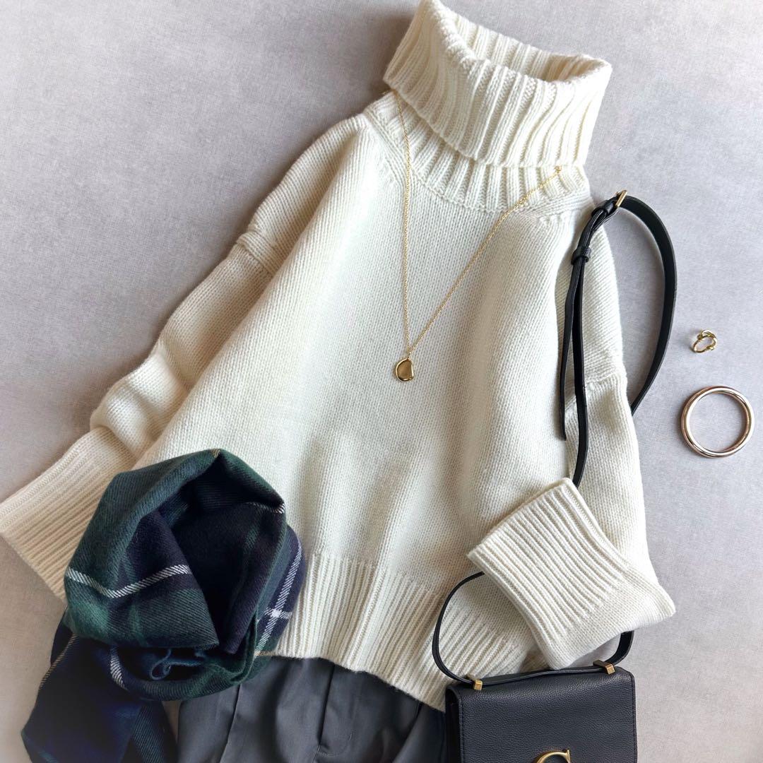 美品▲GALERIE VIE//ファインウールタートルネックプルオーバーニット