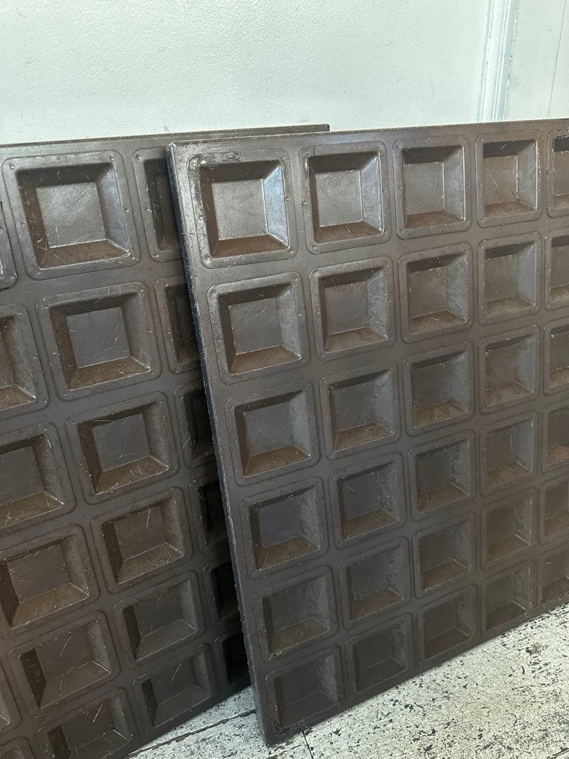 フィナンシェ　テフロン加工金属製　スクエア型 4枚セット　レトロアンティークA