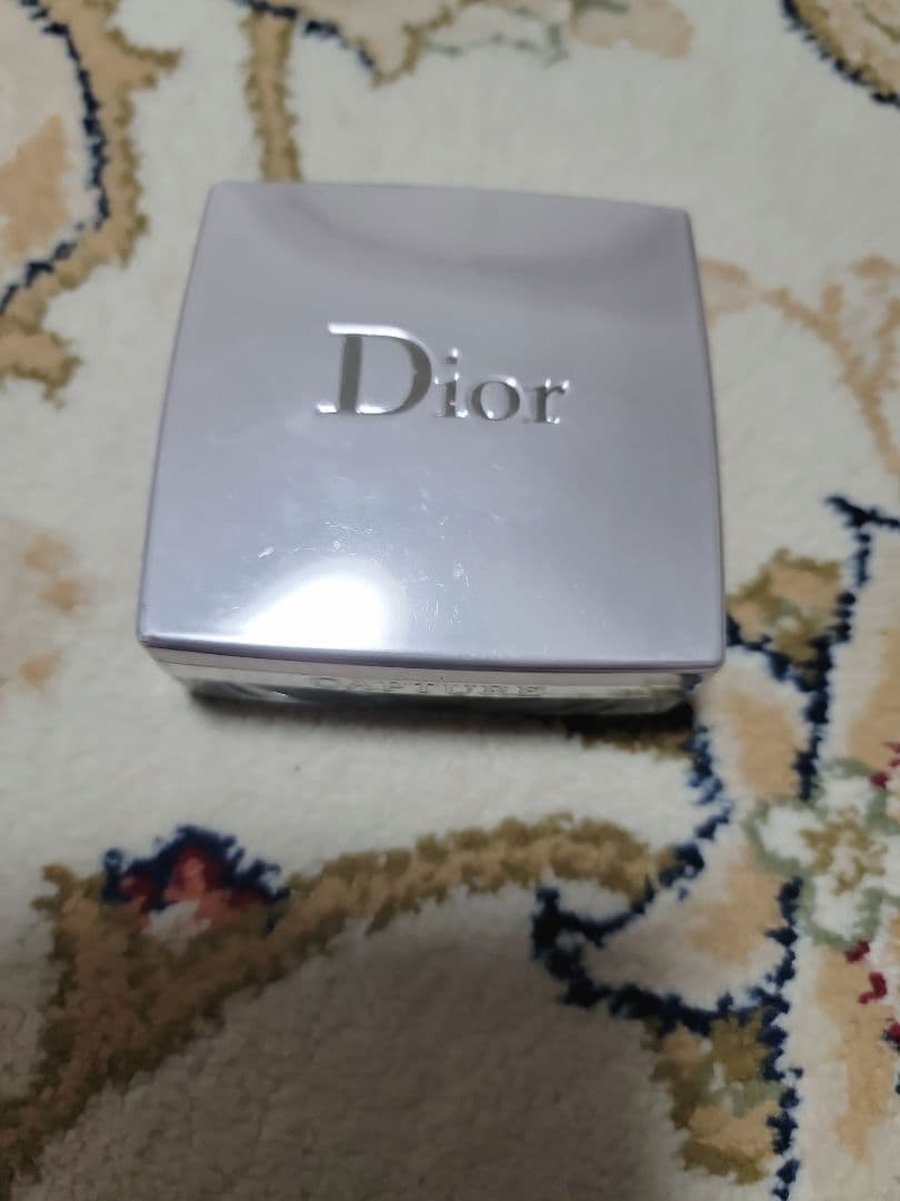 Dior CHANEL　コスメ　まとめ売りクッションファンデーション 4点