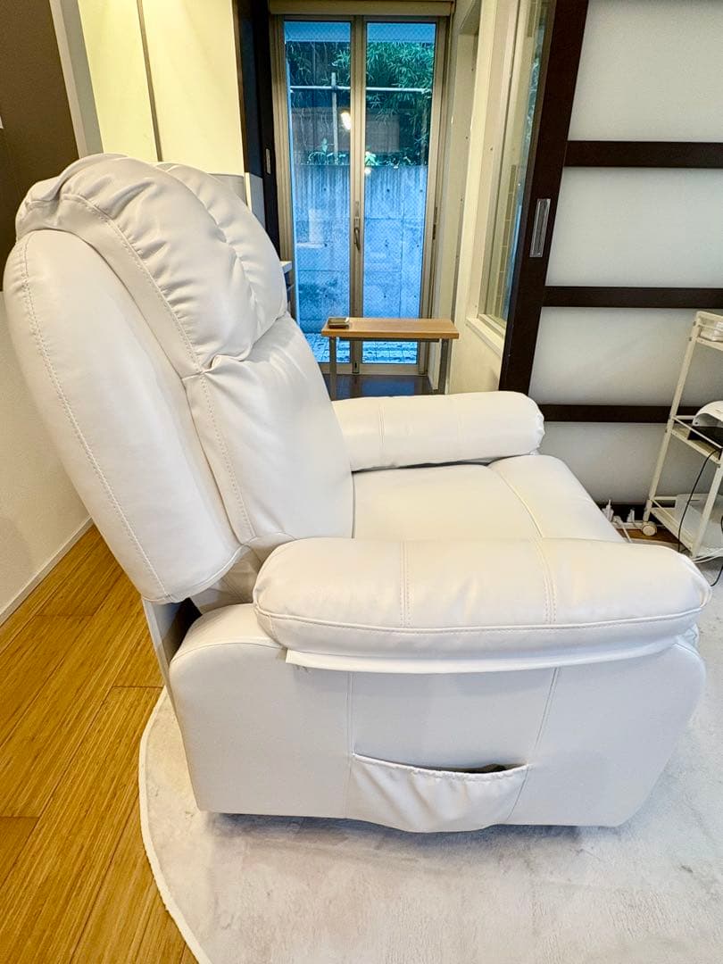 電動ラウンジチェア SHIFFON jrリクライニングソファ　ホワイト