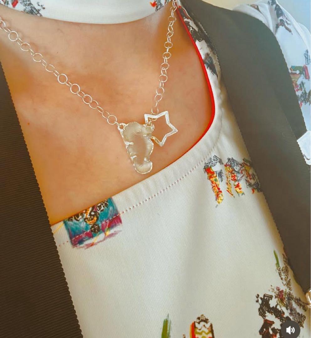 FAIS ハンドメイド作家様　水晶　星　タツノオトシゴ　　ネックレス