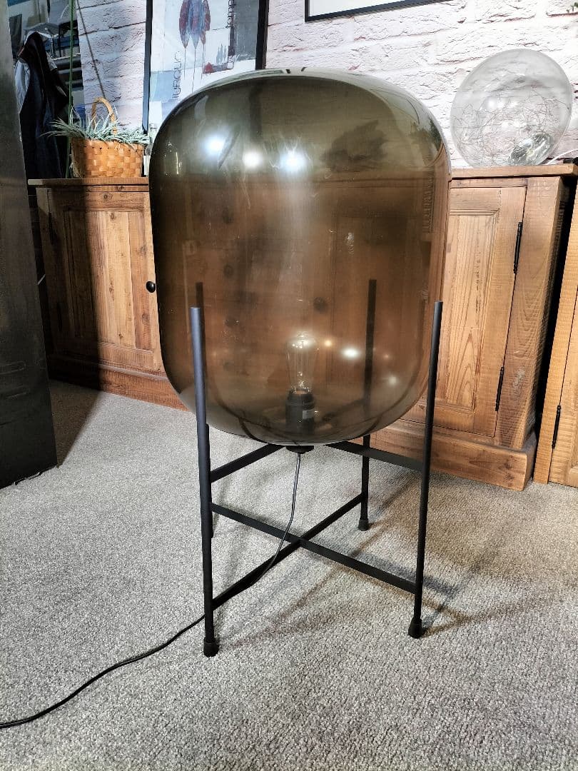 に*し様 【SALE】スモークガラス フロアスタンドライト 展示品(2503A④