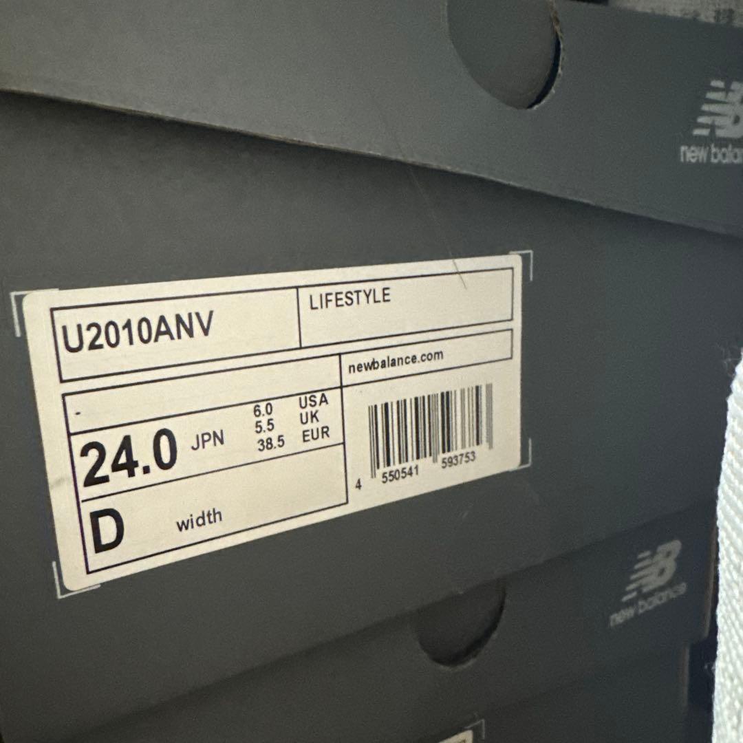 靴 New Balance 2010