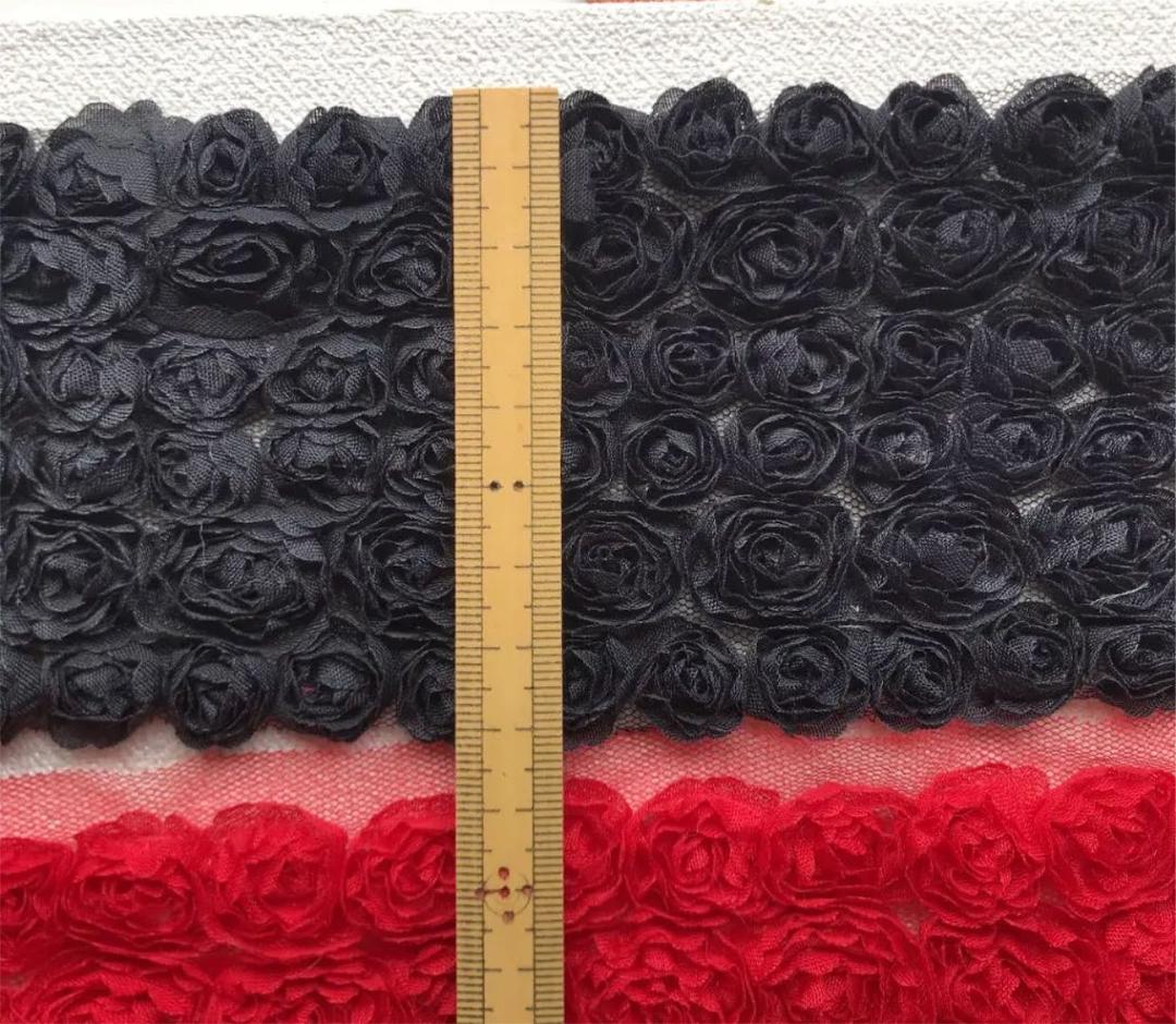 ご確認用　ローズレース　クリスマス向け真っ赤　黒　お洒落な花柄