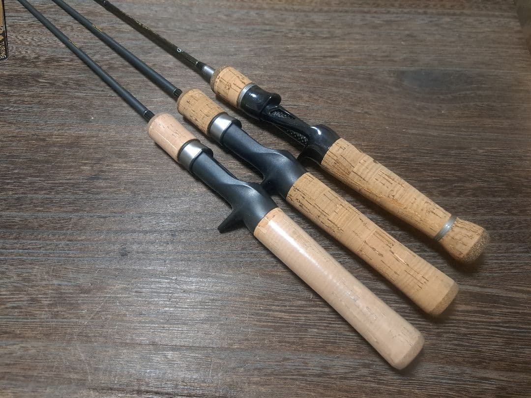 新品&美品　ショートロッド3本　鱒レンジャー　Dark Knight Ⅱ・他