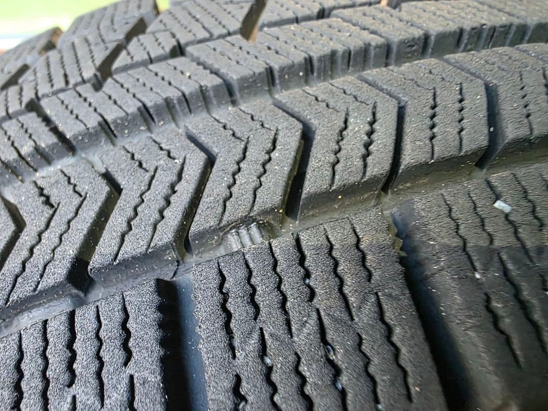 BRIDGESTONE 155/65R14BLIZZAK VRX 4本早い者勝ち