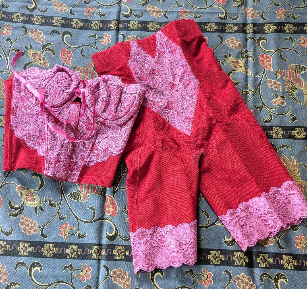 ララグラントファンタジーニッパービスチェD70ハイウエストガードル 64