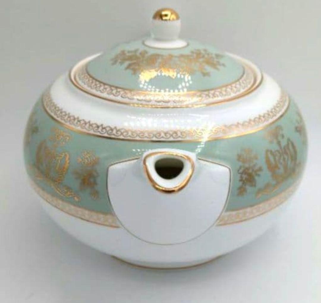 ぎゅな☺︎　コロンビアセージグリーン　ポット・皿・クリーマー　3点セット