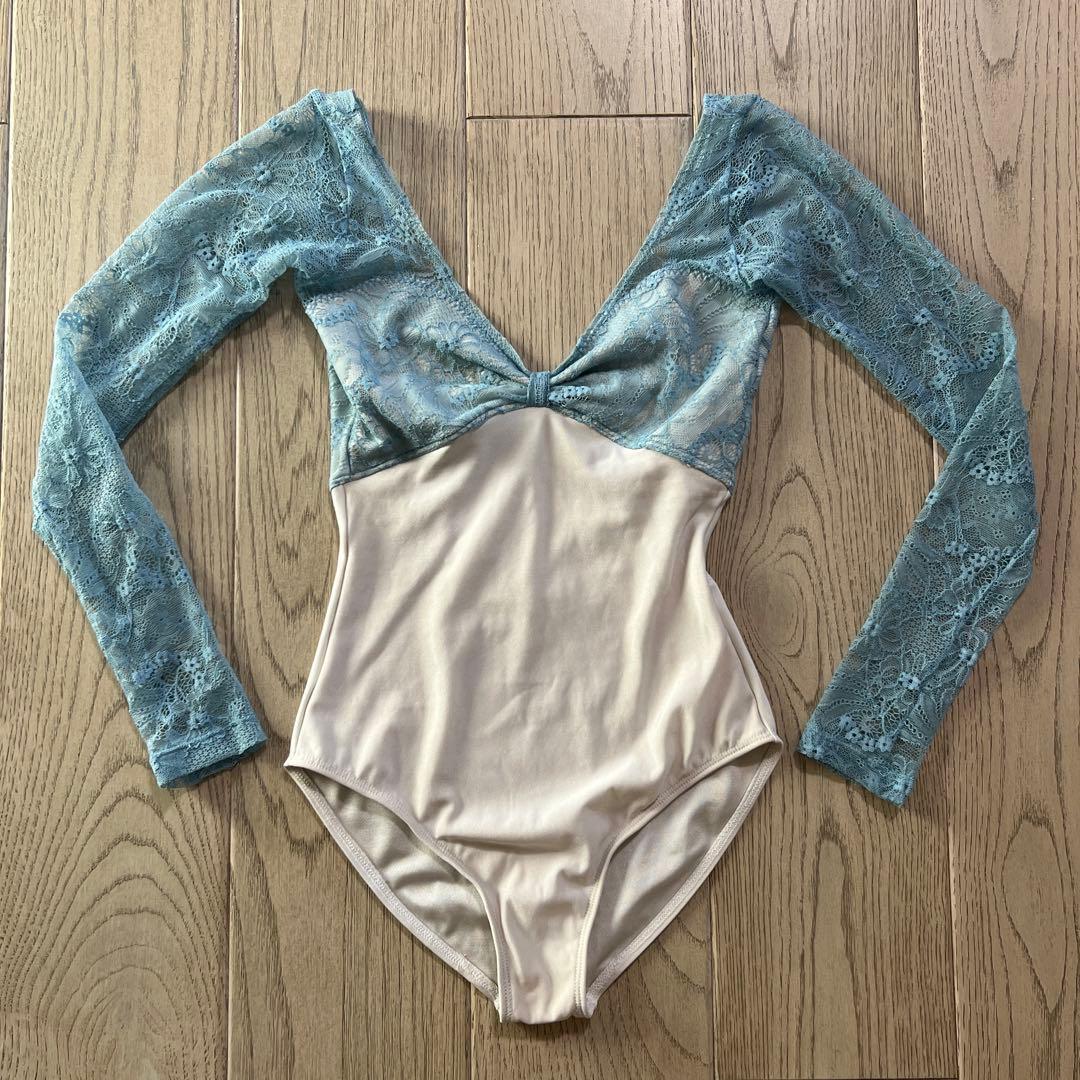 ★ケーキ　Dellalo Milano デラロミラノ