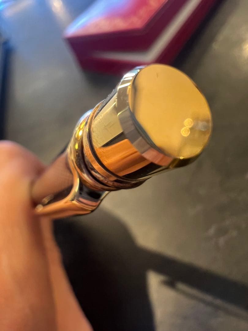 Must de cartierマストドゥカルティエ金色トリニティ黒ボールペン箱付