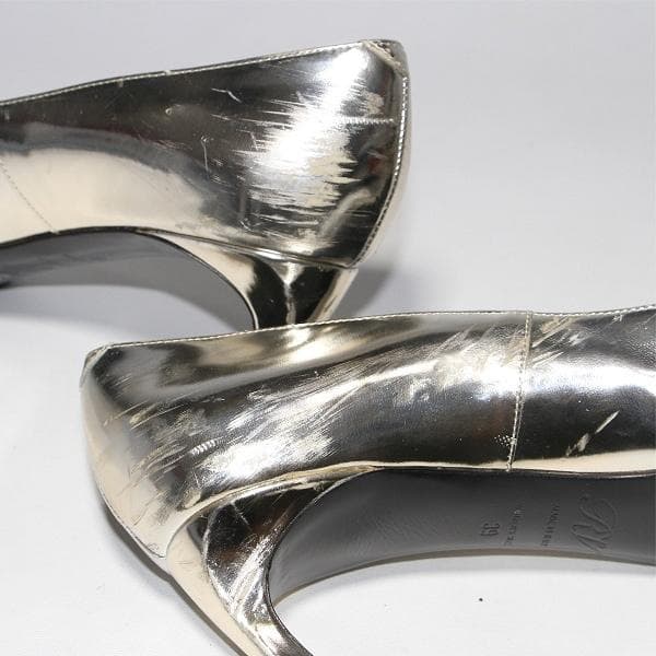 医*ダ様 Roger Vivier Trompette パンプス シルバー レザ