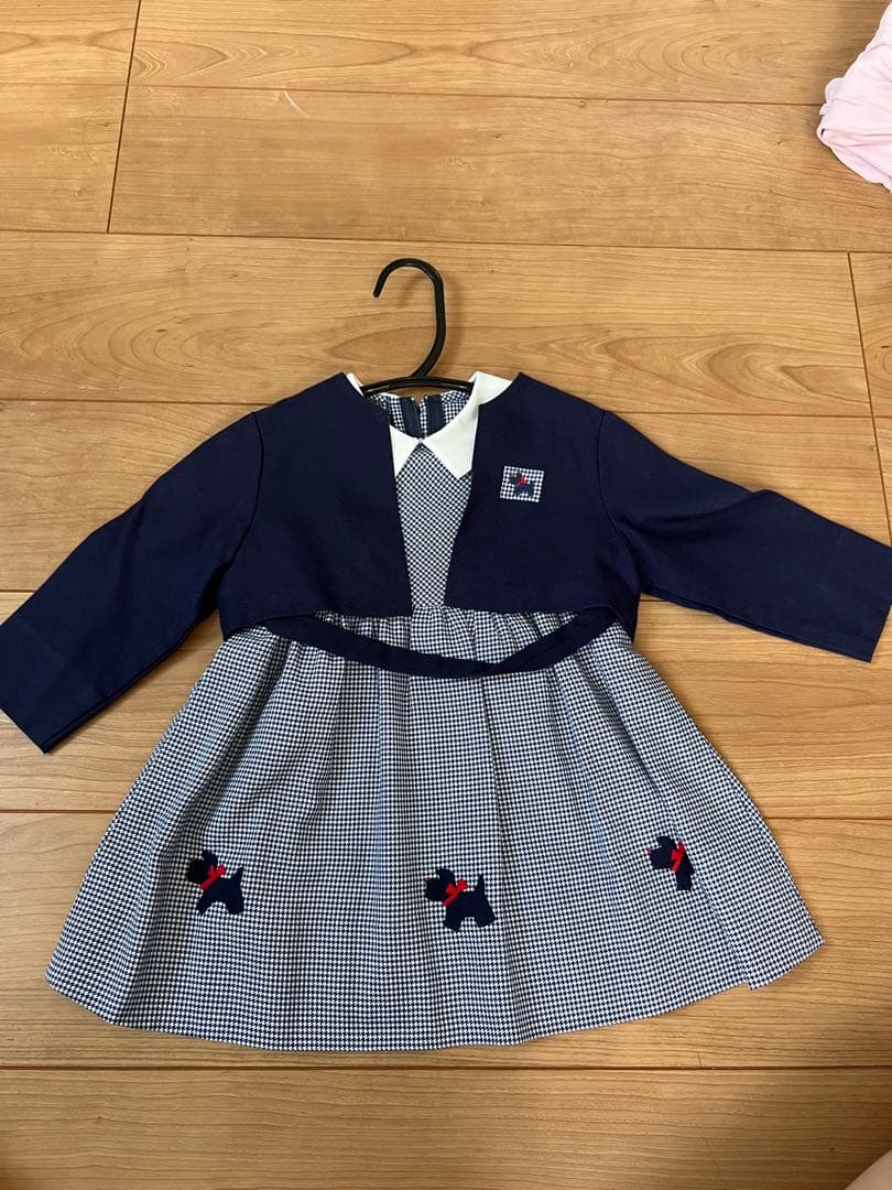 ファミリア　フォーマル　ワンピース