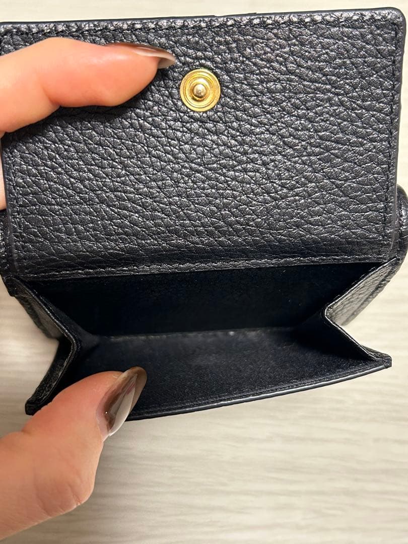 A.P.C.黒財布