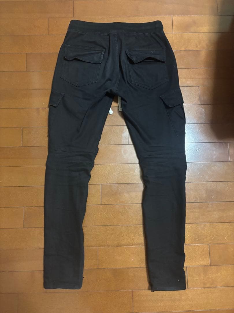 ミニマル mnmlブラックカーゴパンツ