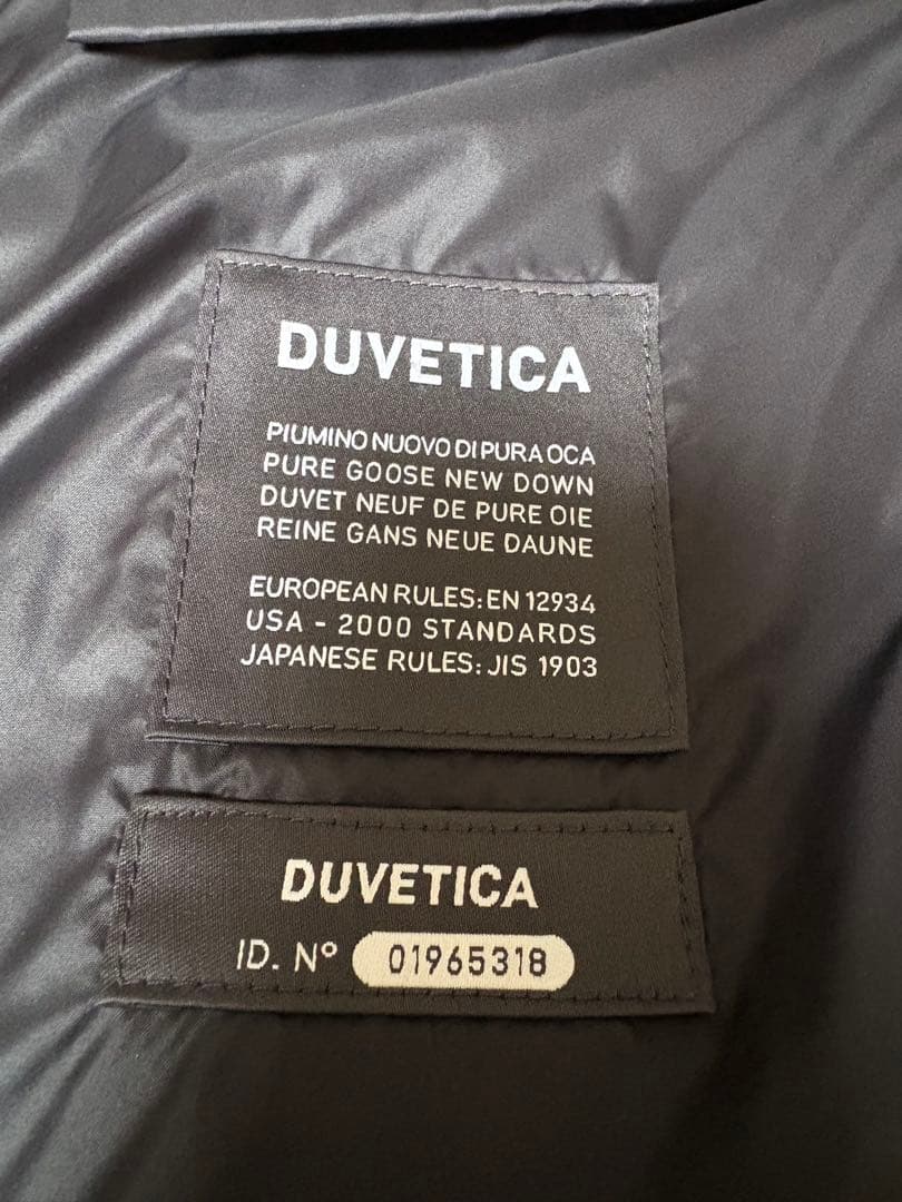 DUVETICA フード付きダウンジャケット 42 ブラック