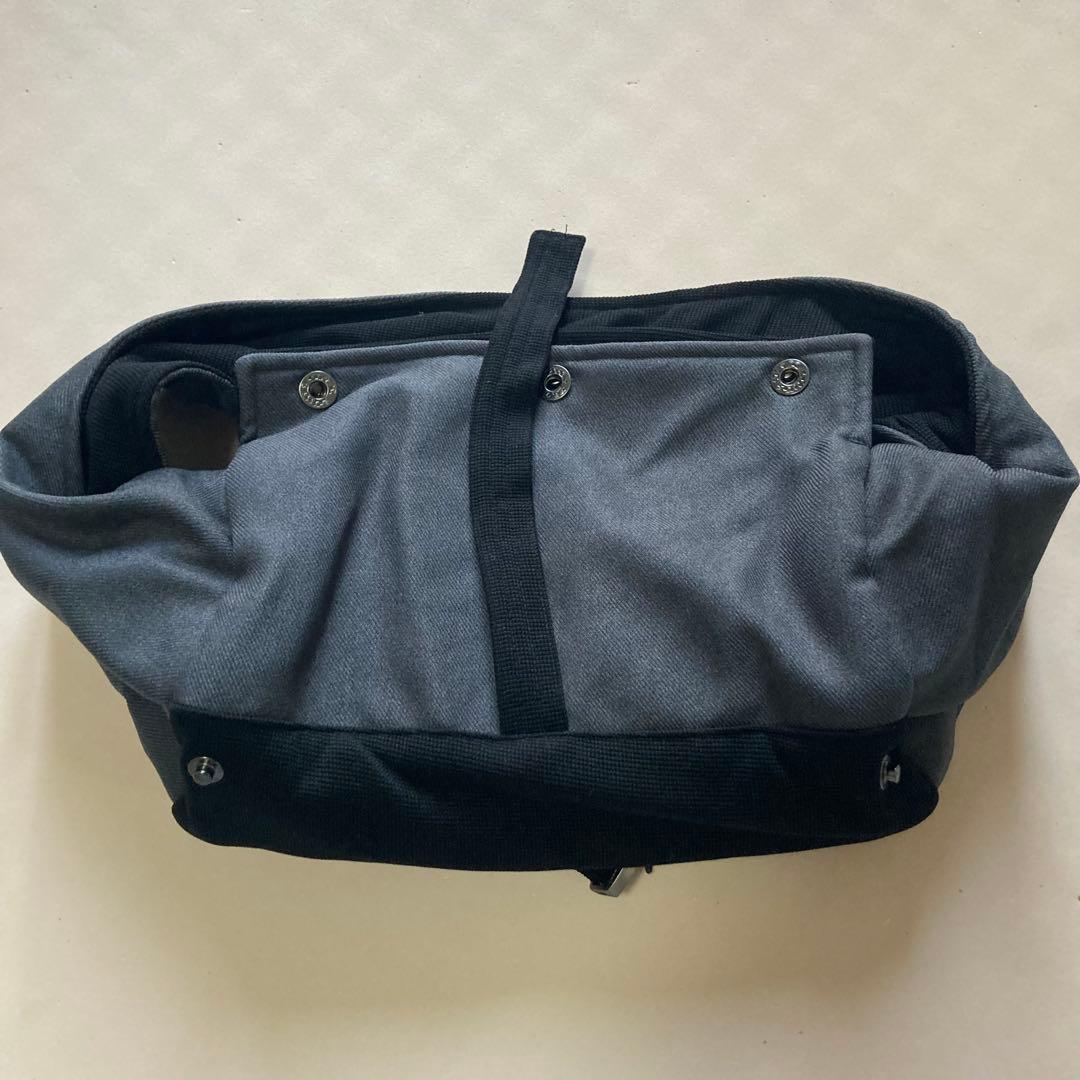 Kiko Kostadinov キャンバスショルダーバッグ