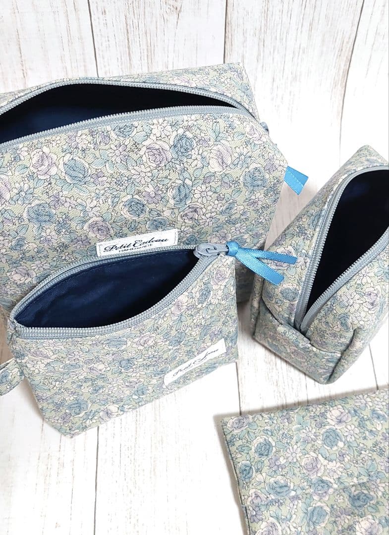 あゆあゆ ✻ ポーチ　ハンドメイド