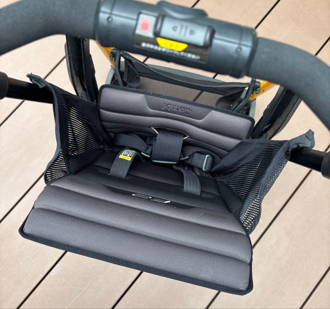 コンビ　F2 軽量ベビーカー　ミッキーマウス