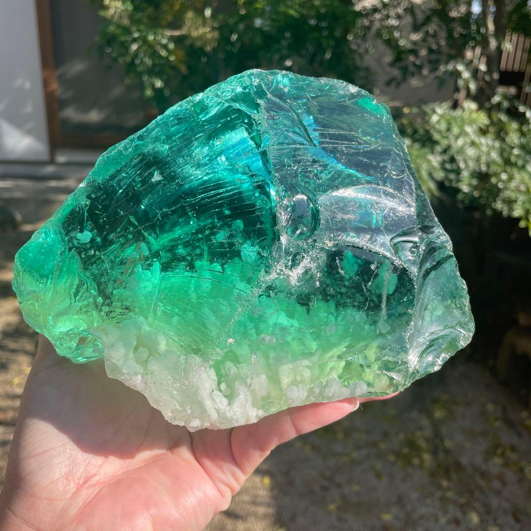 お値下げ　美品　アンダラクリスタル　インドネシア産　3026g