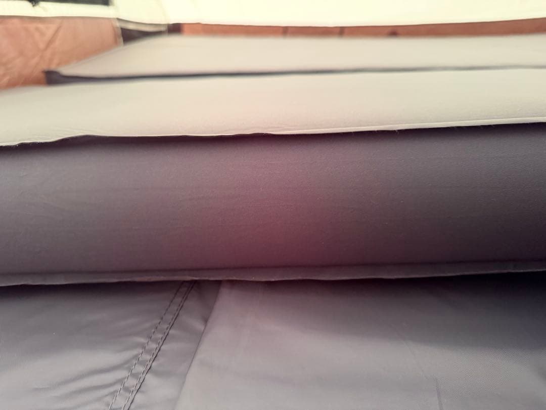 【美品】車中泊　Coleman インフレーターマット ハイピーク シングル