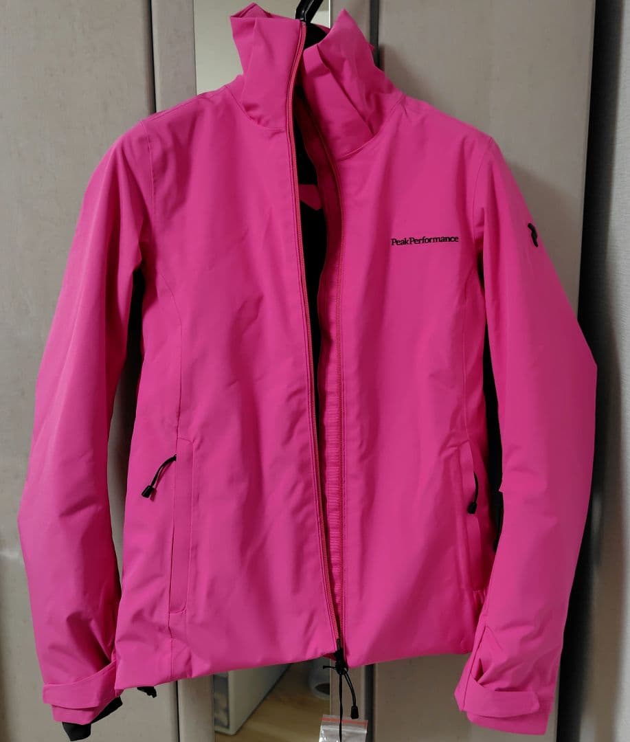 [新品] Peak Performance ジャケット ピークパフォーマンス