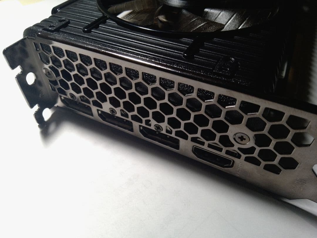 Palit GeForce RTX 3050 8GB GDDR6 グラボ