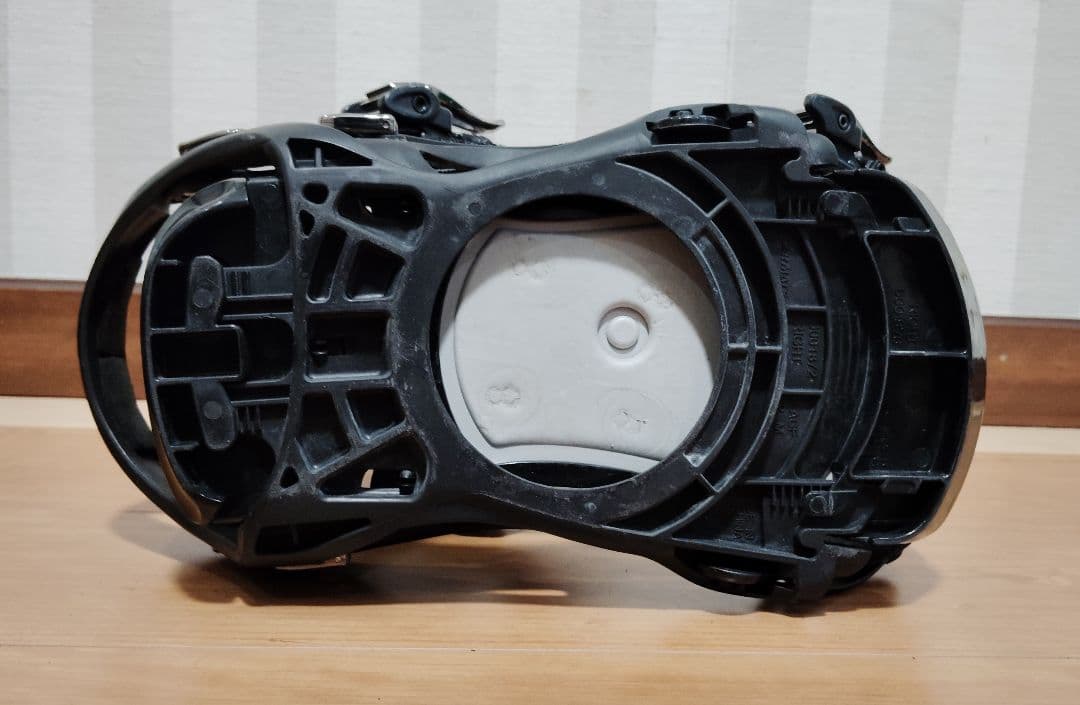 FLUX DS3O 黒 ビンディング M