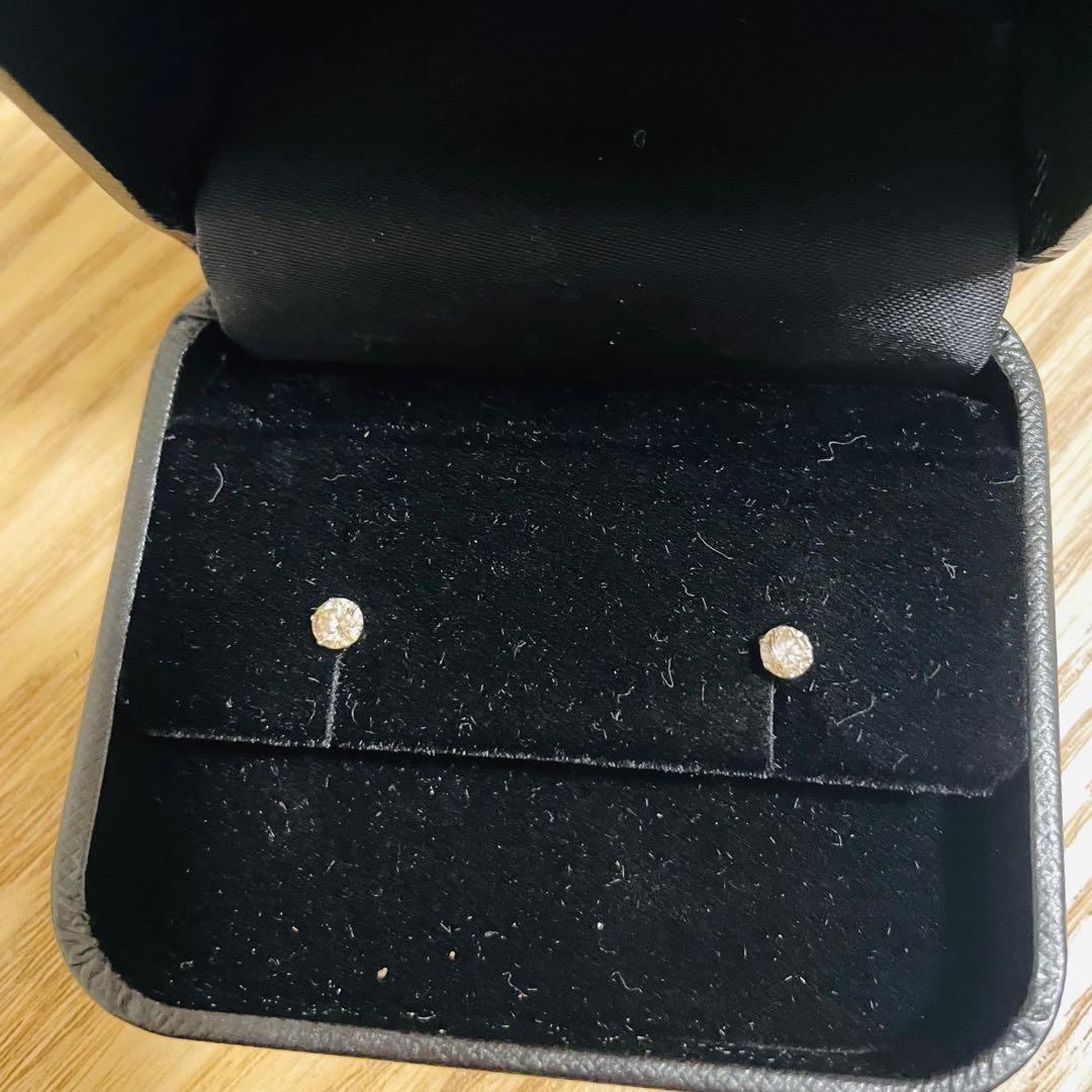 ダイヤモンド ピアス 一粒 プラチナ Pt900 天然ダイア 0.4カラット